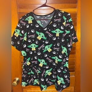 Star Wars Black and Green Scrub Top